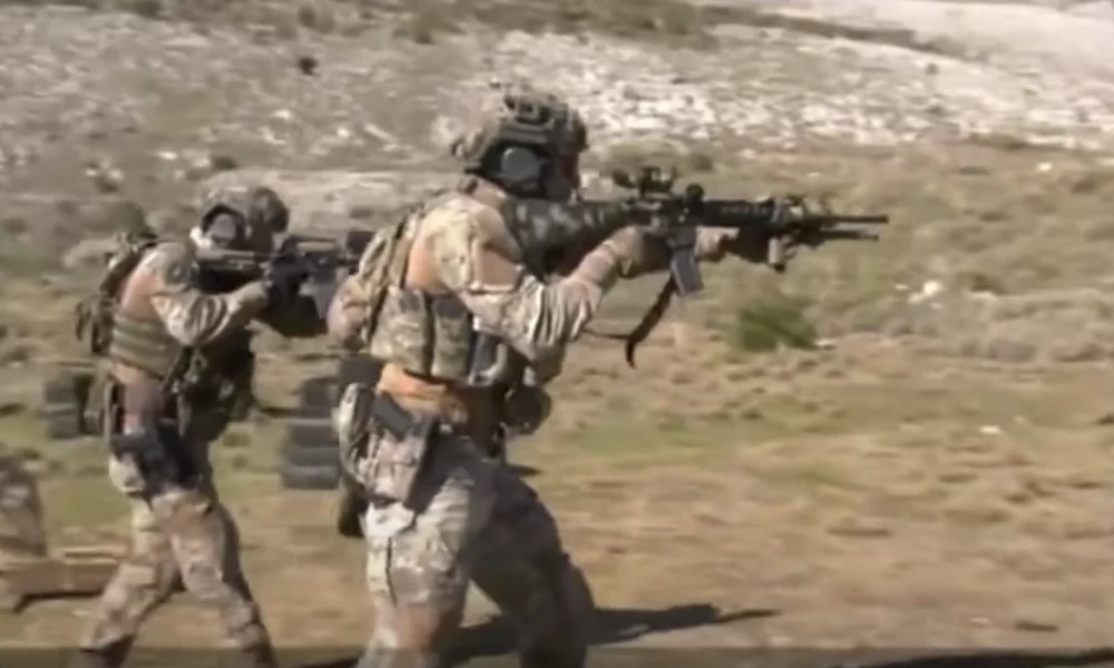 Αμόκ Τούρκων: ''Επιθετικές κινήσεις από την Ελλάδα